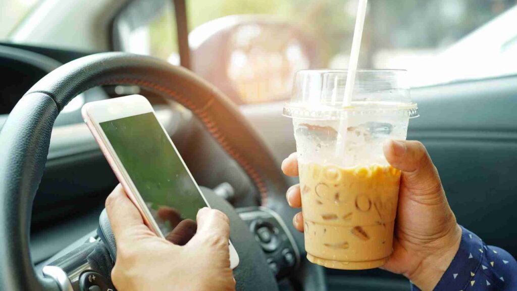 Distracted Driving Prevention | Kansas City Motor Vehicle Accident Lawyers | T: 816-795-7500