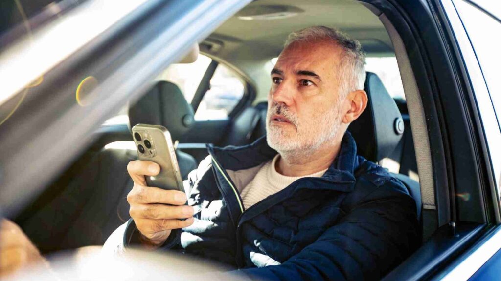 Distracted Driving | Kansas City Motor Vehicle Accident Lawyers | T: 816-795-7500