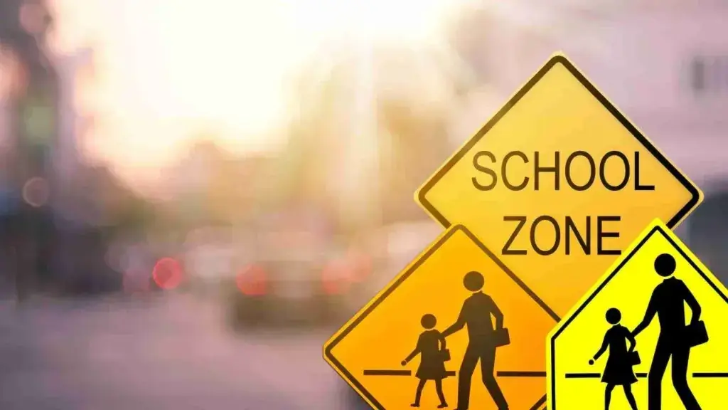 Distracted Driving | Kansas City Motor Vehicle Accident Lawyers | T: 816-795-7500