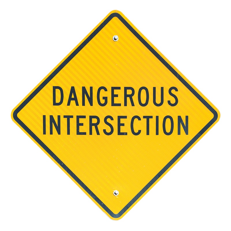 Read more about the article Dangerous Intersection Alert: 40 Hwy & Adams Dairy Parkway, Blue Springs