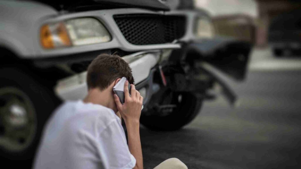 Teen Driver Car Accidents | Kansas City Motor Vehicle Accident Lawyers | T: 816-795-7500