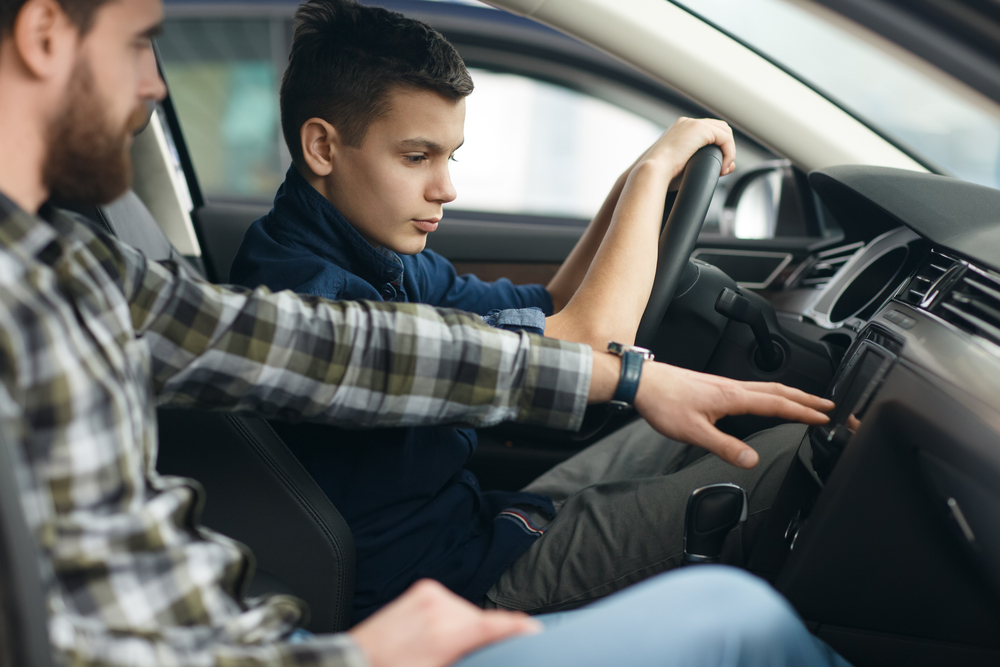 You are currently viewing Crash Lawyer Proposes Program To Help Reduce Teen Driver Car Accidents in Lafayette County, Missouri