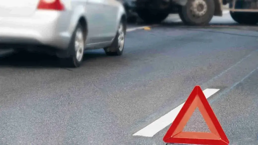 Horrific I-70 Distracted Driving Crash Involving Our Client | Kansas City | T: 816-795-7500