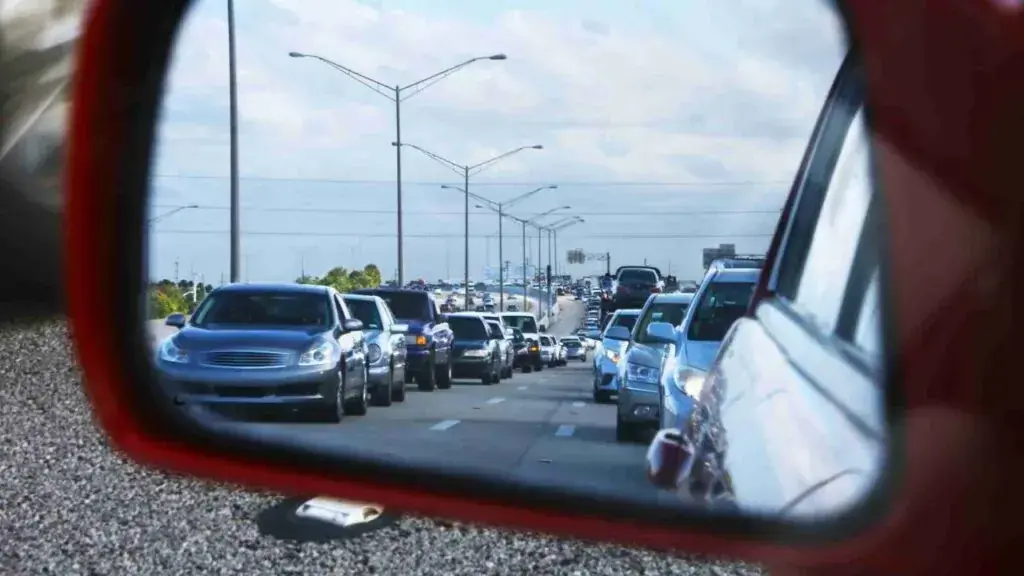 2021 Holiday Season Brings Out Dangers on Road | Kansas City | T: 816-795-7500